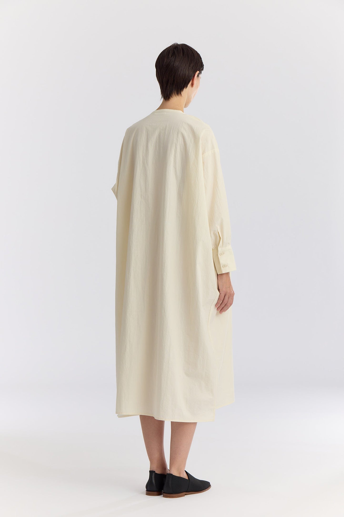 RUFFLED DRESS / IVORY / CK-FRD06