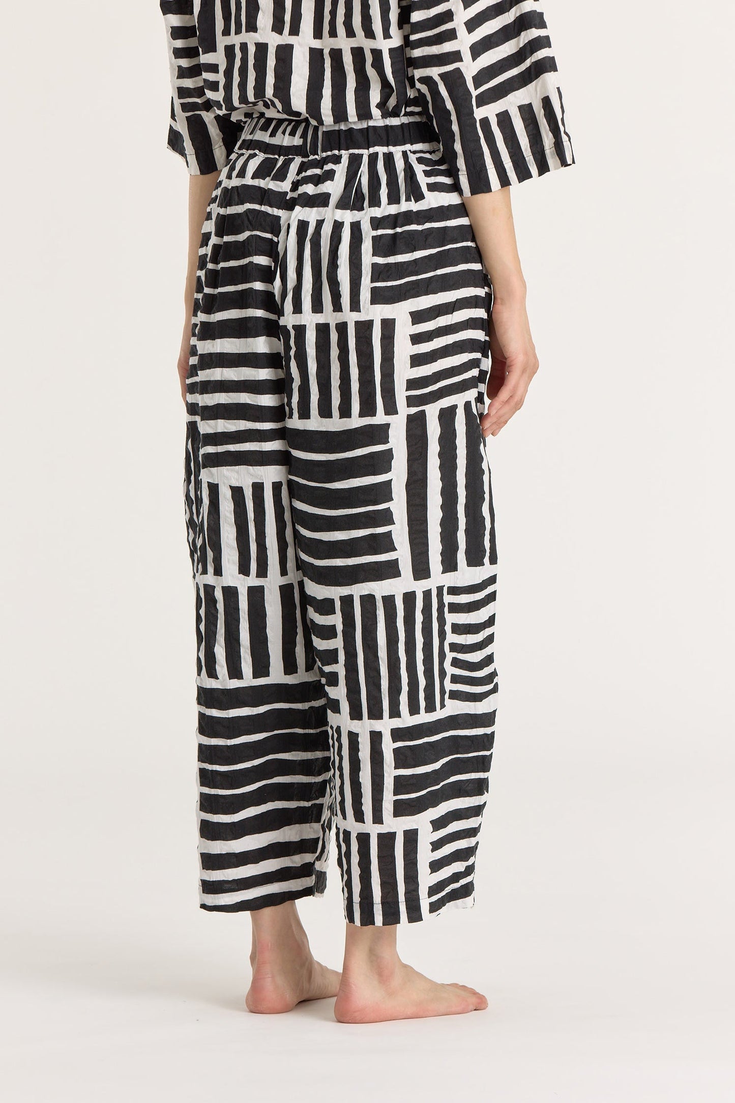 WIDE PANTS / PRINT BLACK