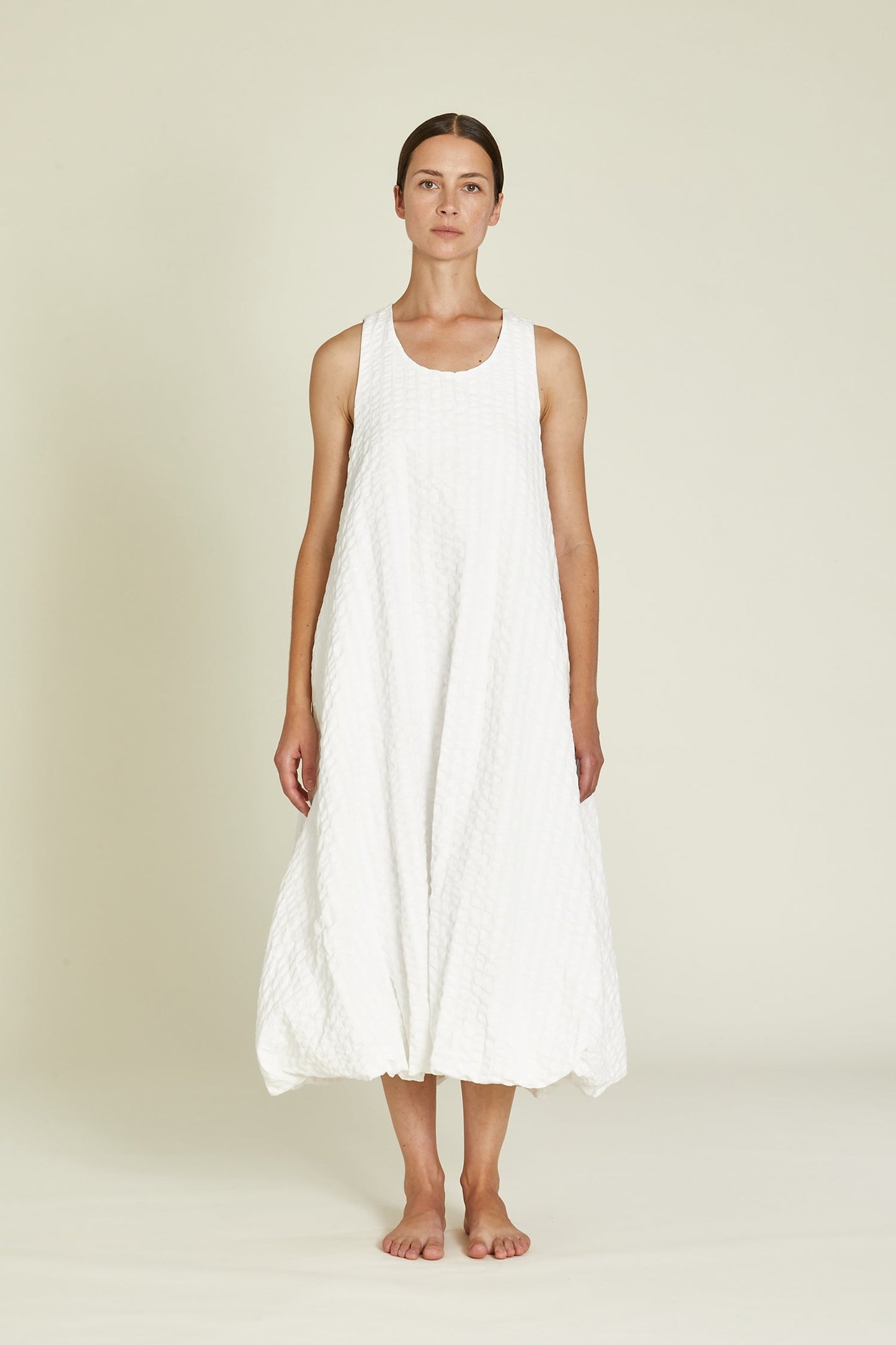 PARACHUTE DRESS / WHITE
