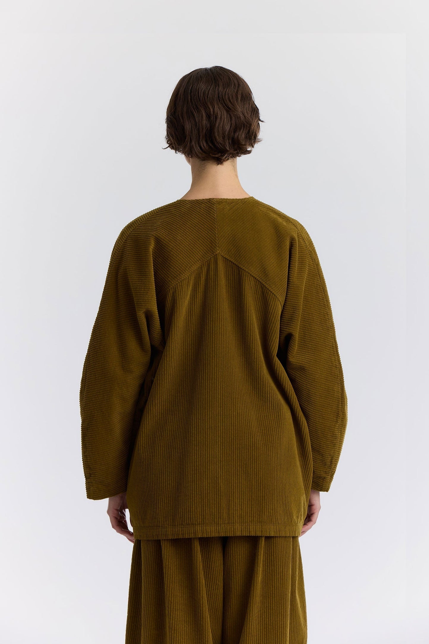 GEOMETRIC JACKET / DK. OLIVE