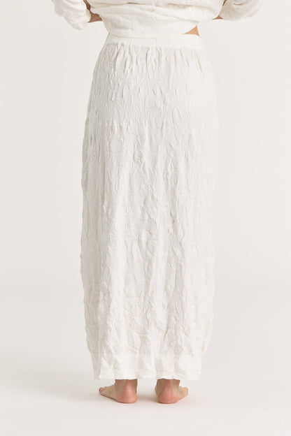 CRINKLED KNIT SKIRT / WHITE