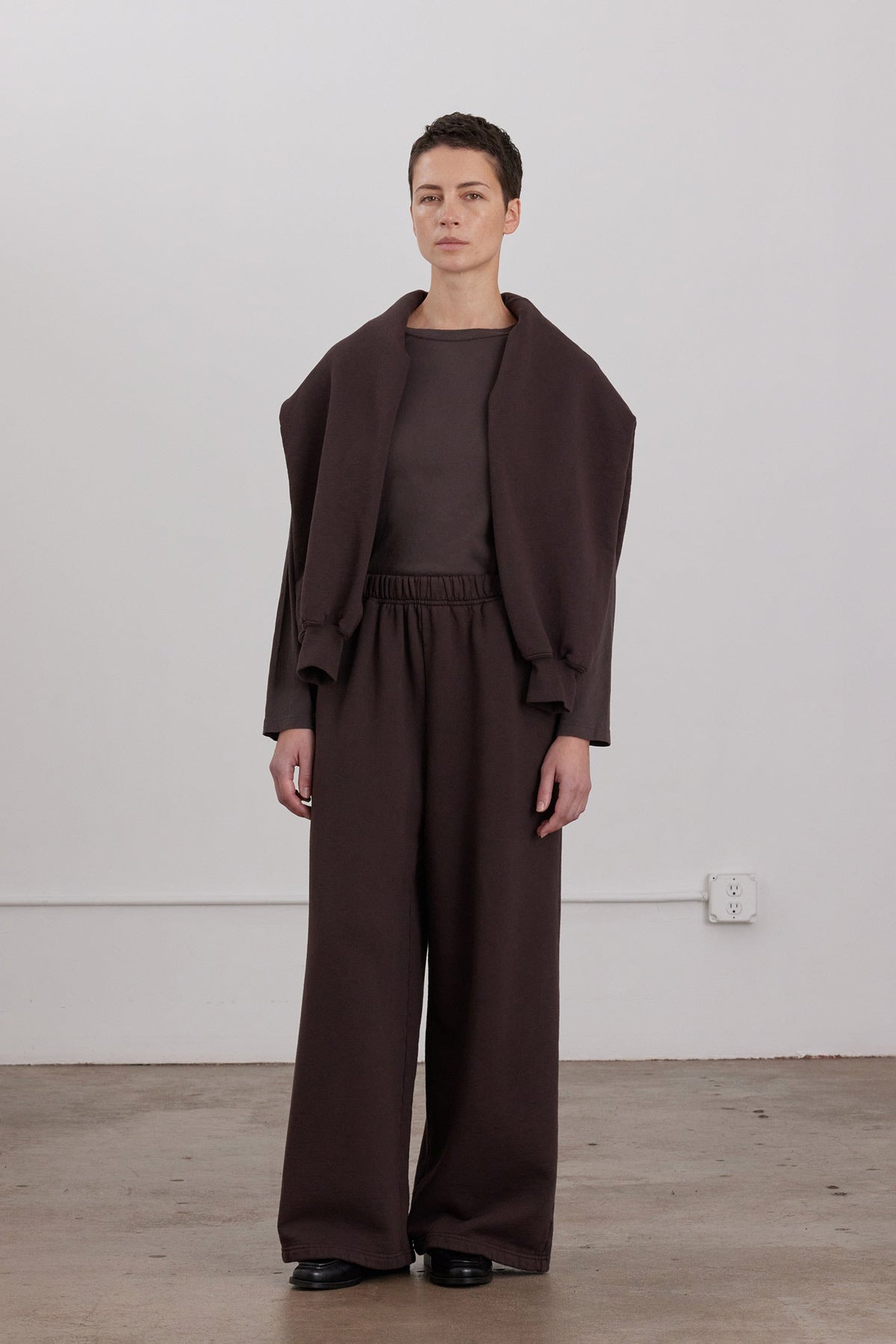 ORGANIC COTTON CASHMERE WIDE LONG SWEATPANTS / DK. CACAO