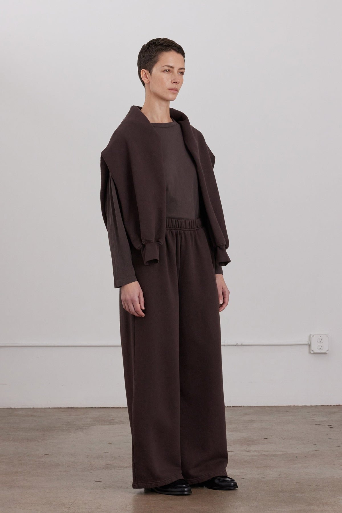 ORGANIC COTTON CASHMERE WIDE LONG SWEATPANTS / DK. CACAO