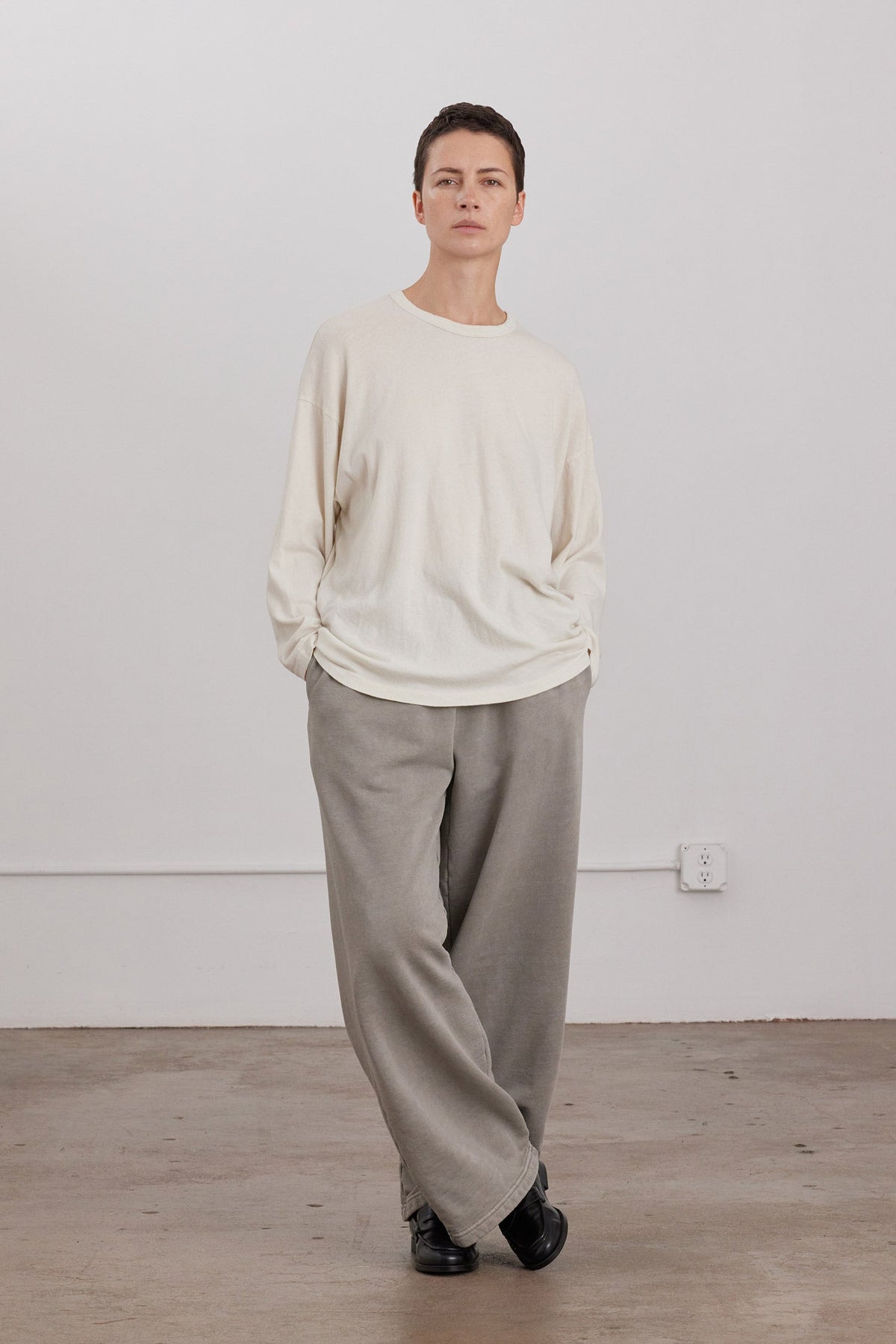ORGANIC COTTON CASHMERE WIDE LONG SWEATPANTS / STONE
