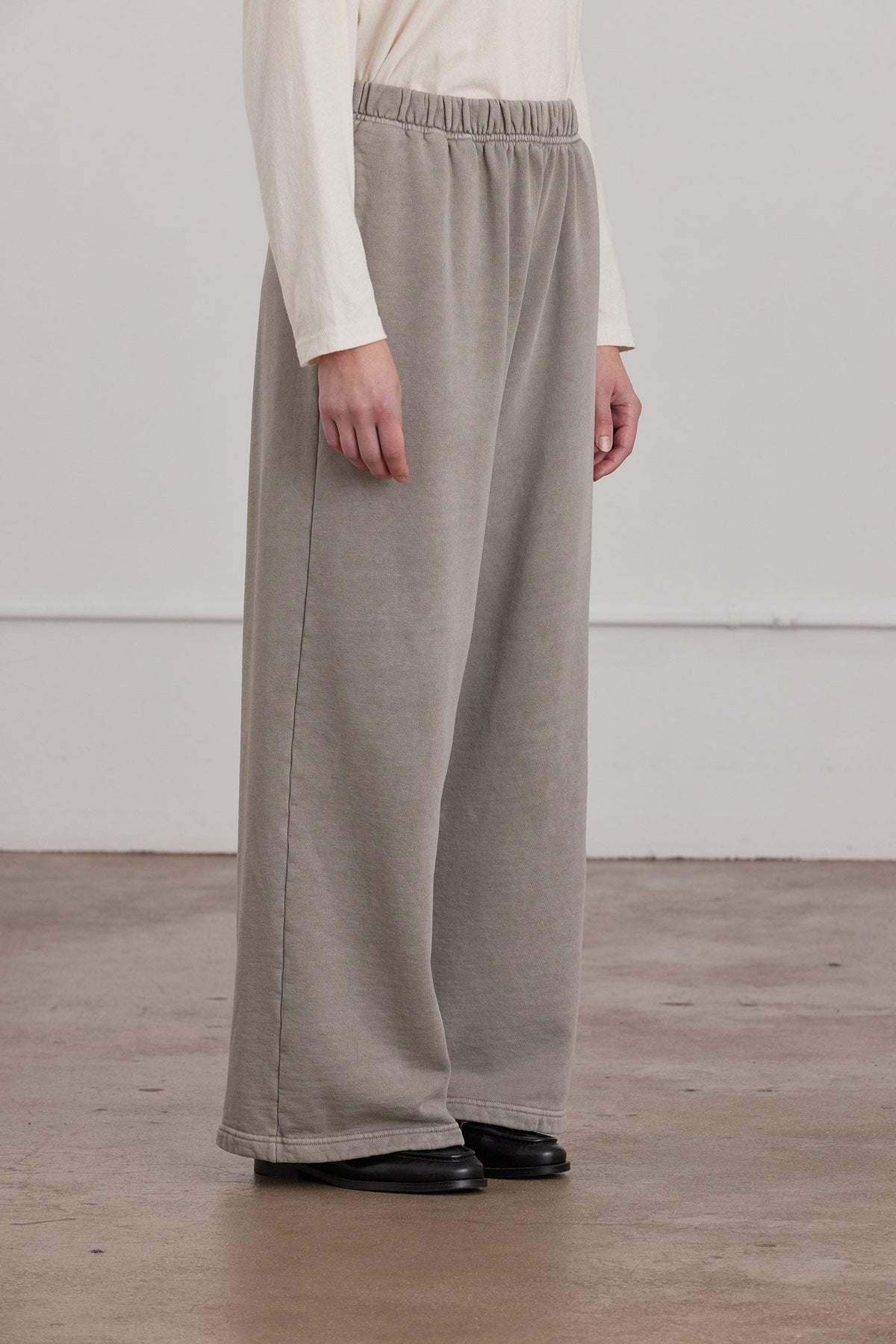 ORGANIC COTTON CASHMERE WIDE LONG SWEATPANTS / STONE