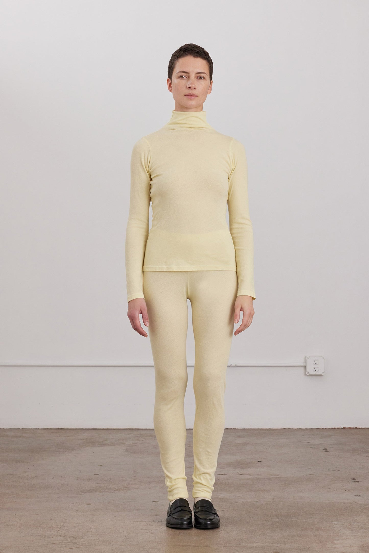 TURTLE NECK LONG SLEEVE / CUSTARD