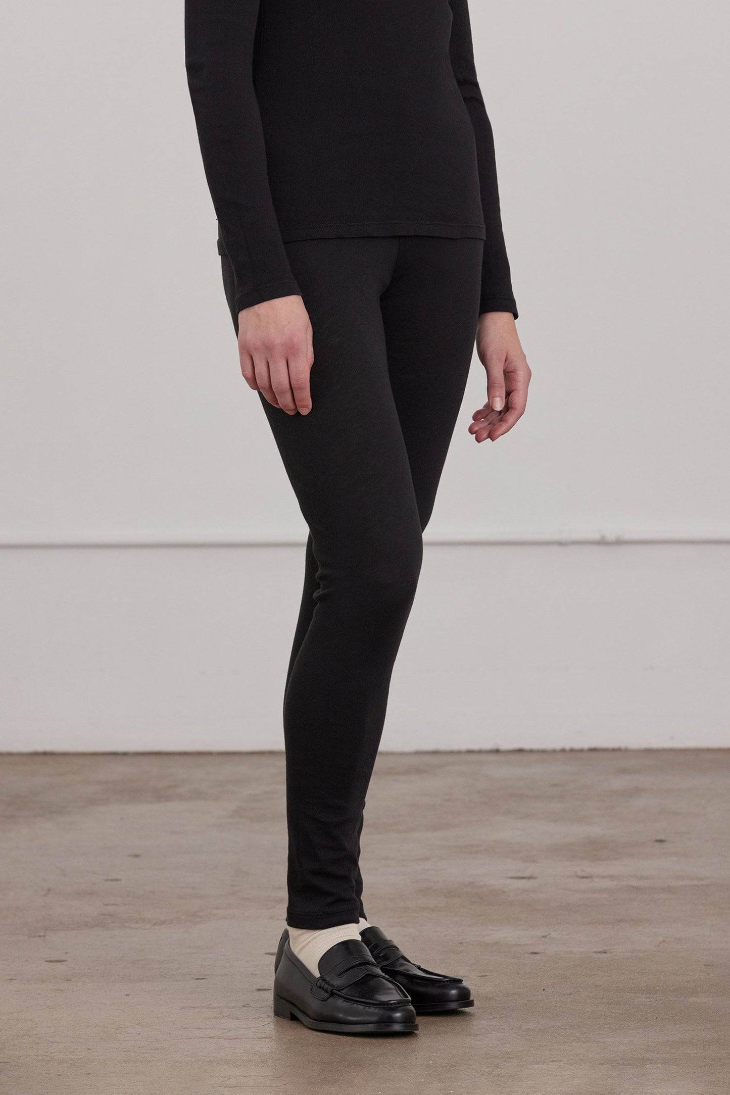 LEGGINGS / BLACK