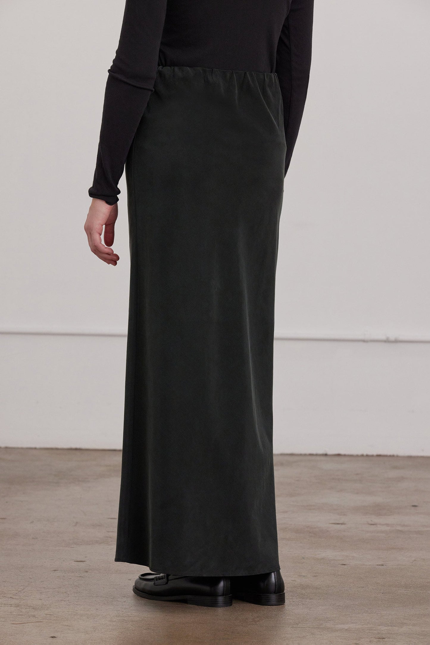 BIAS SKIRT / BLACK