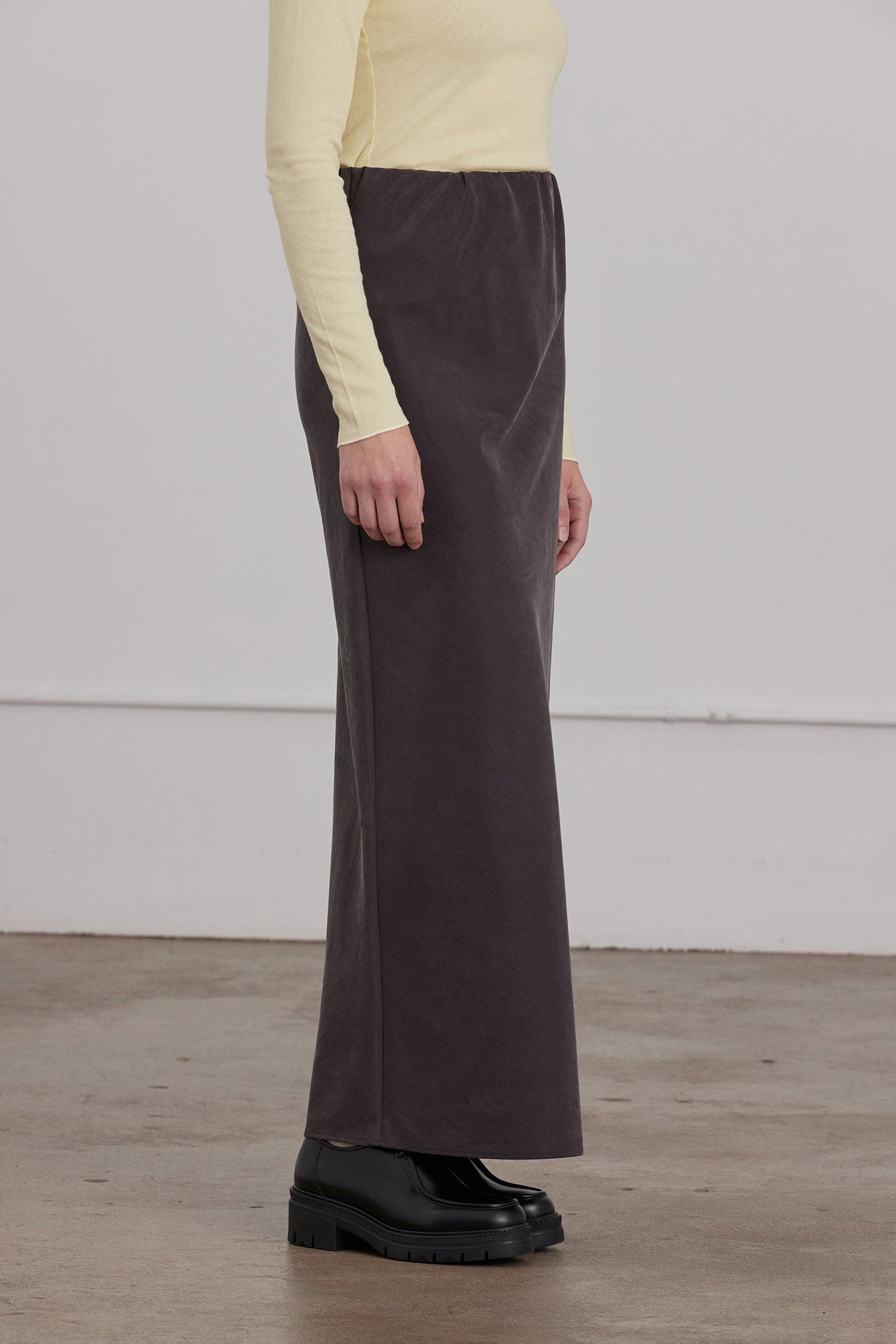BIAS SKIRT / DK. PLUM