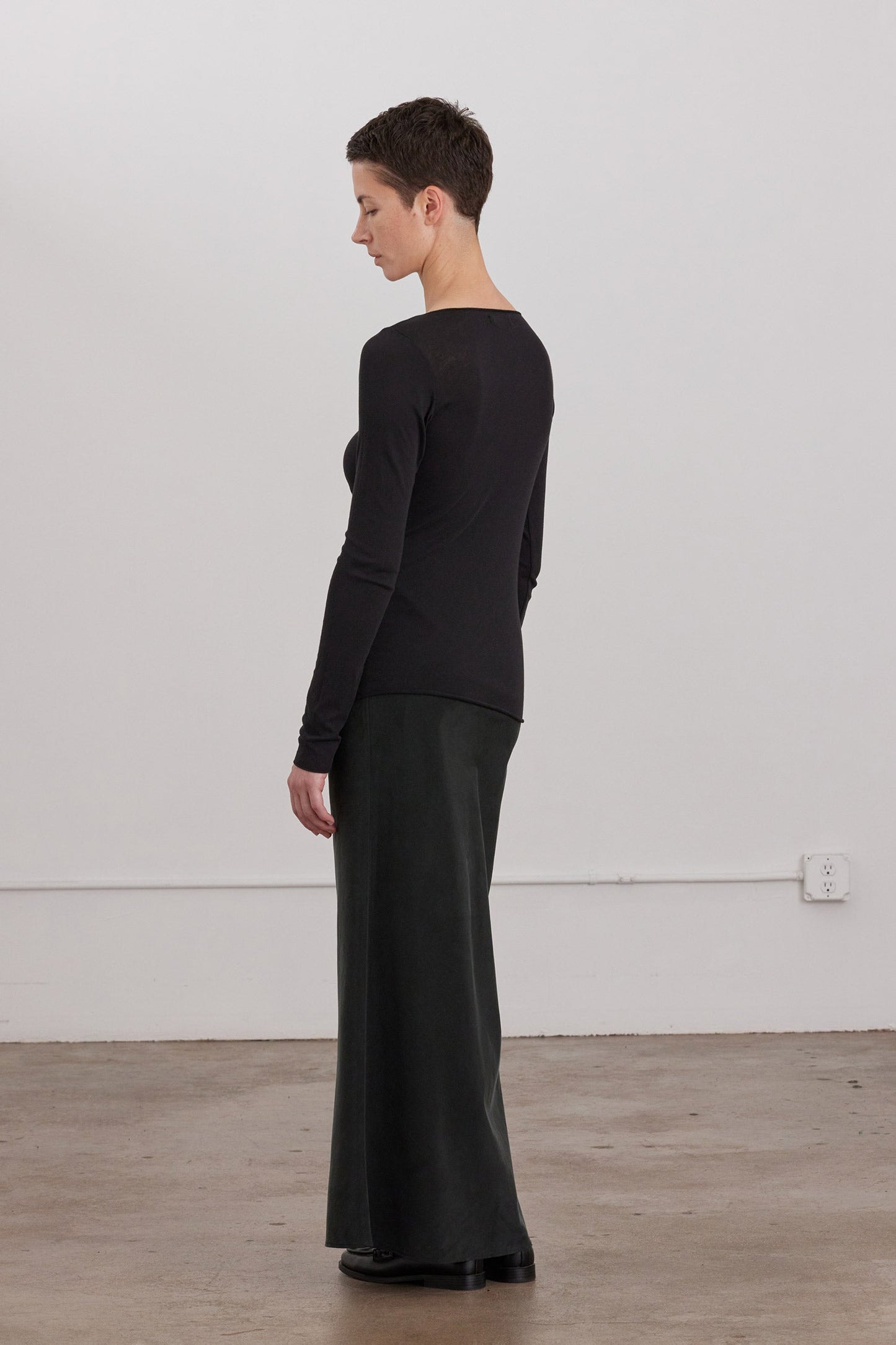 BOAT NECK LONG SLEEVE / BLACK