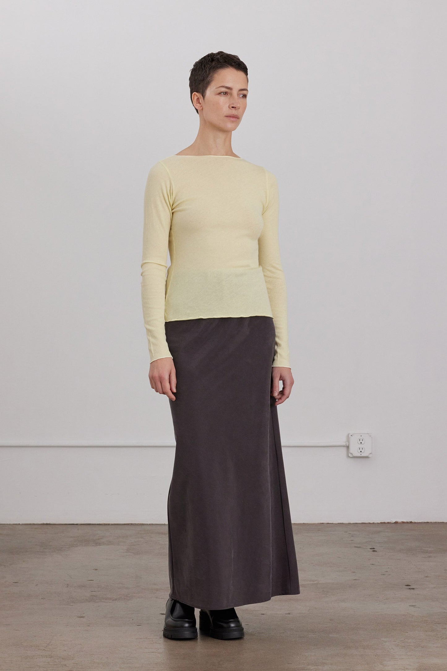 BOAT NECK LONG SLEEVE / CUSTARD