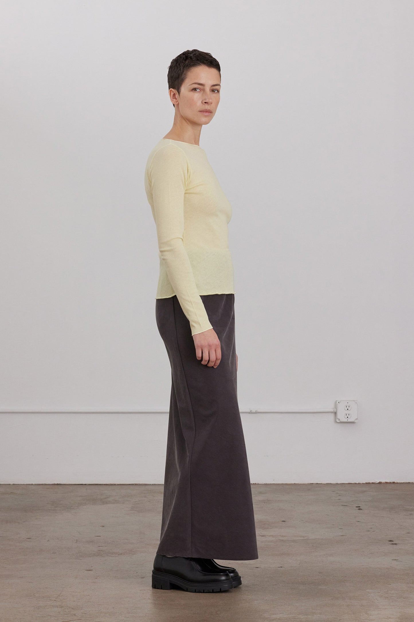 BOAT NECK LONG SLEEVE / CUSTARD