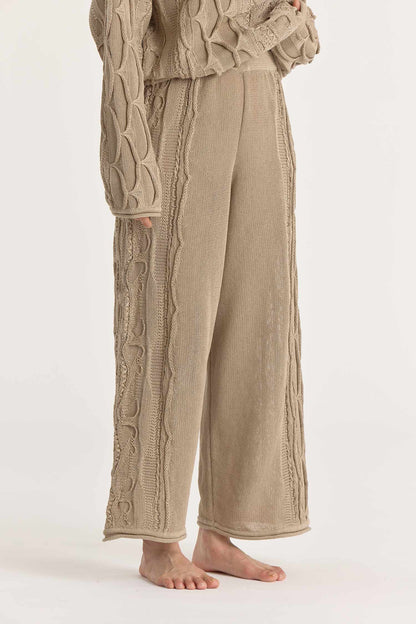 CABLE KNIT PANTS / TAUPE