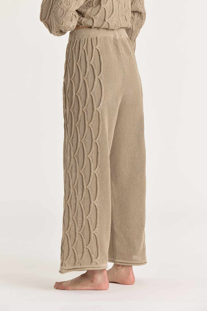 CABLE KNIT PANTS / TAUPE