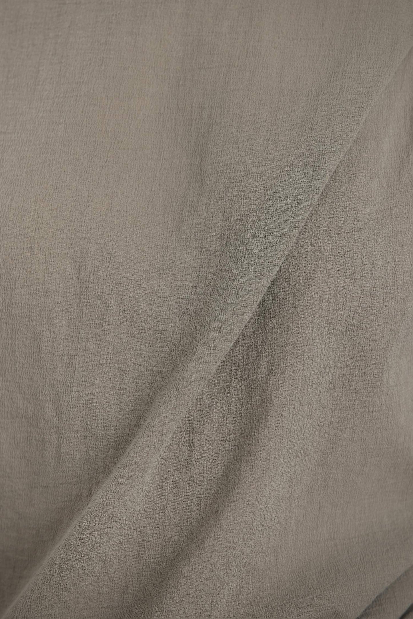 ASYMMETRIC TOP / CEMENT