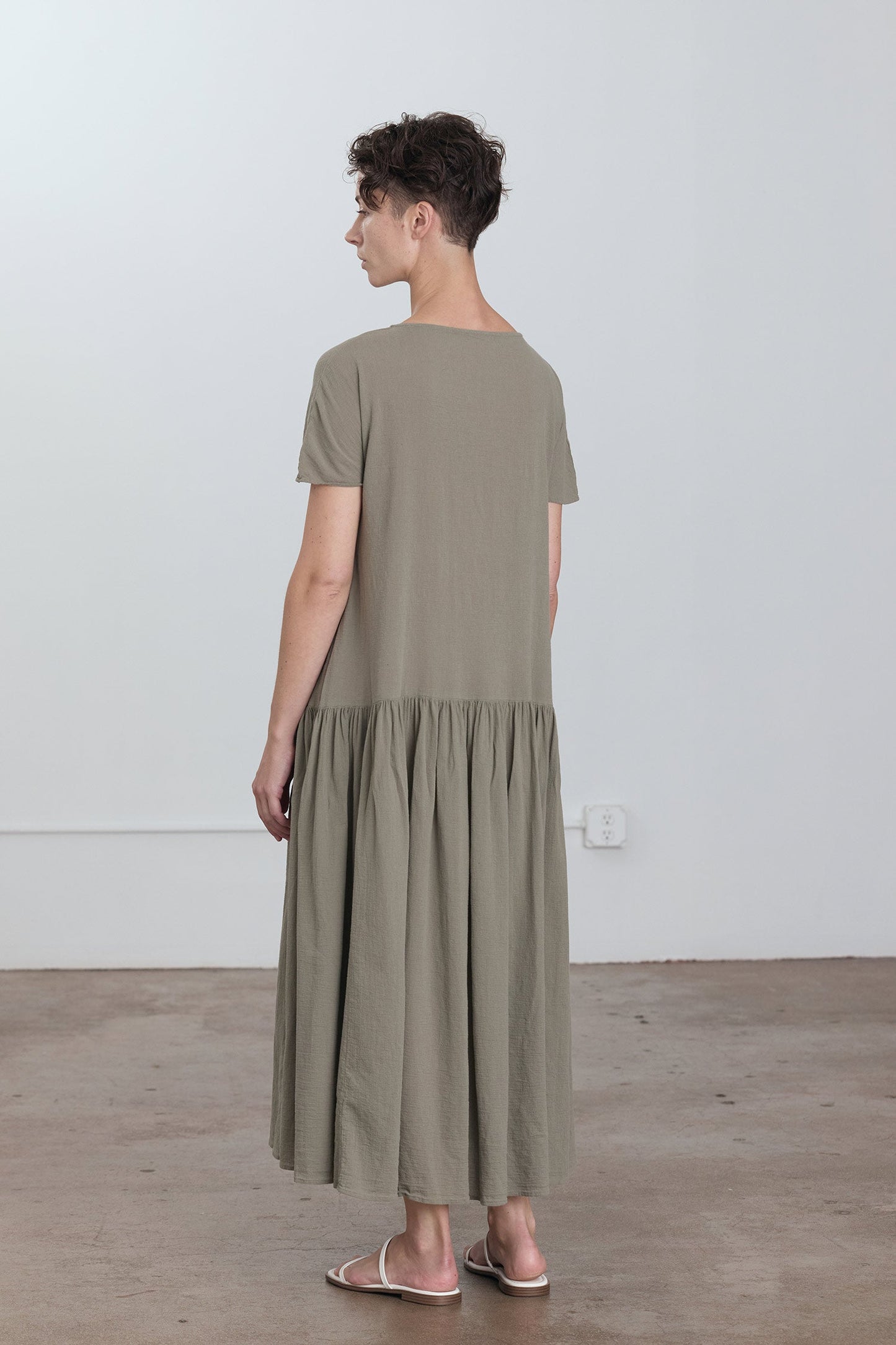 NEW EASY DRESS / CEMENT