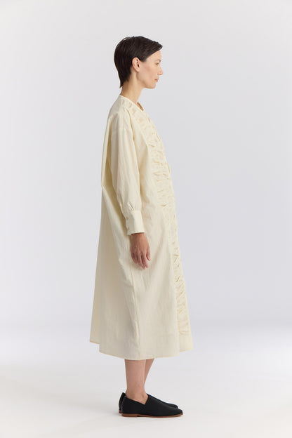 RUFFLED DRESS / IVORY / CK-FRD06