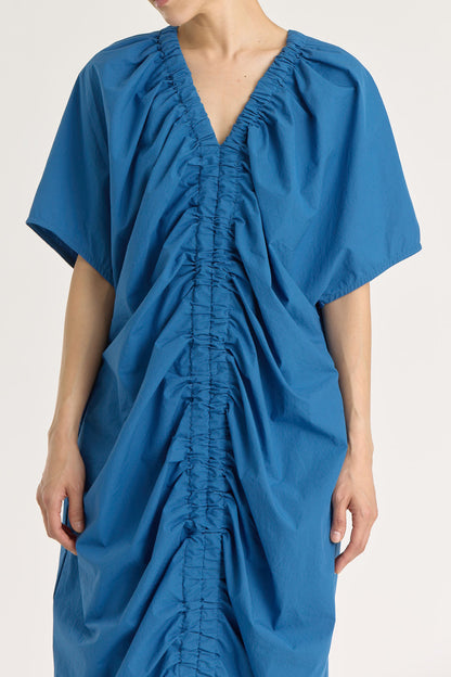 RUCHED DRESS / BLUE
