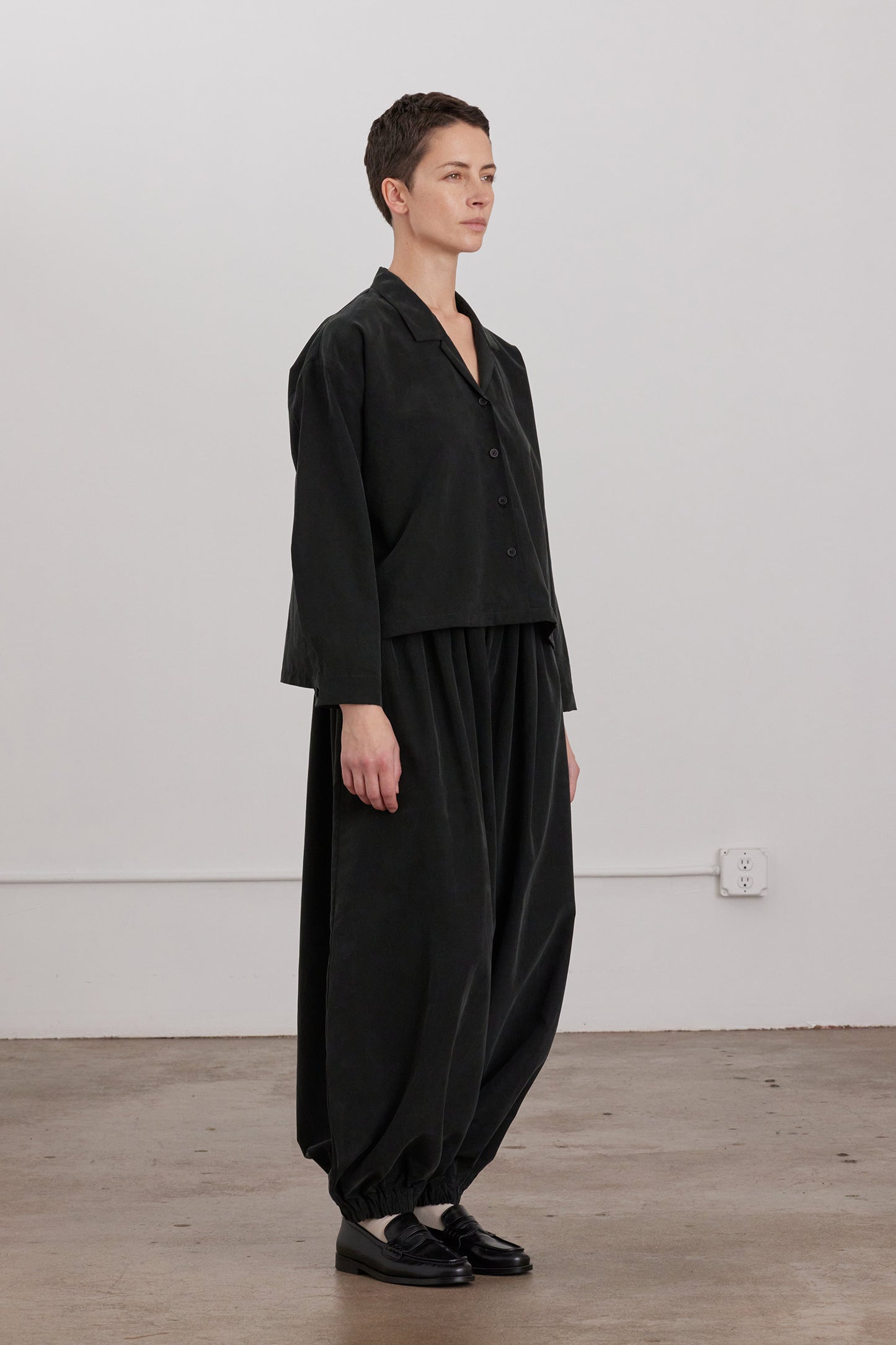 LANTERN PANTS / BLACK