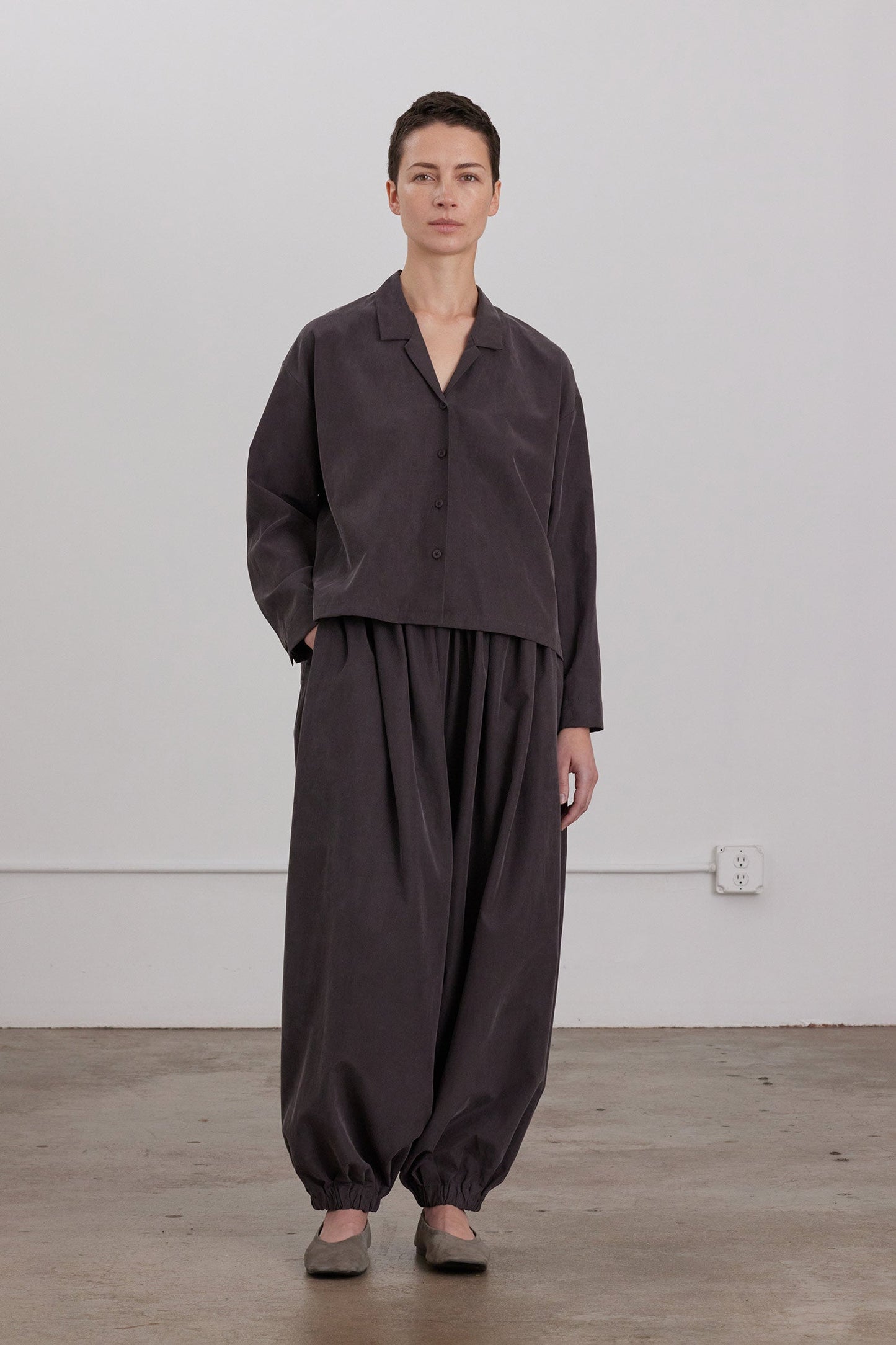 CROPPED L/S SHIRTS / DK. PLUM