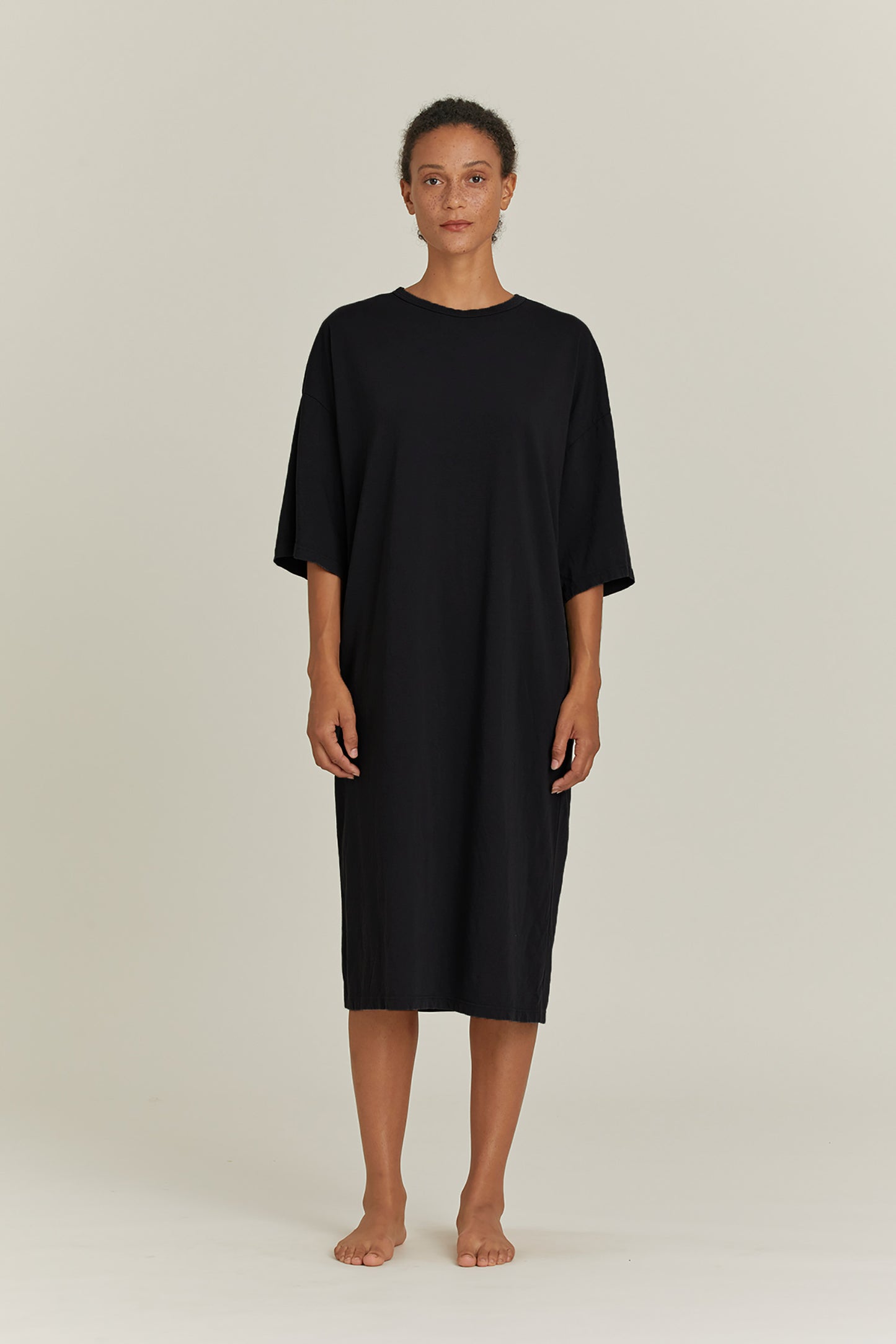 ONLINE EXCLUSIVE ORGANIC TEE DRESS / BLACK