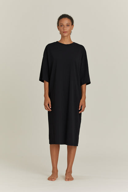 ONLINE EXCLUSIVE ORGANIC TEE DRESS / BLACK