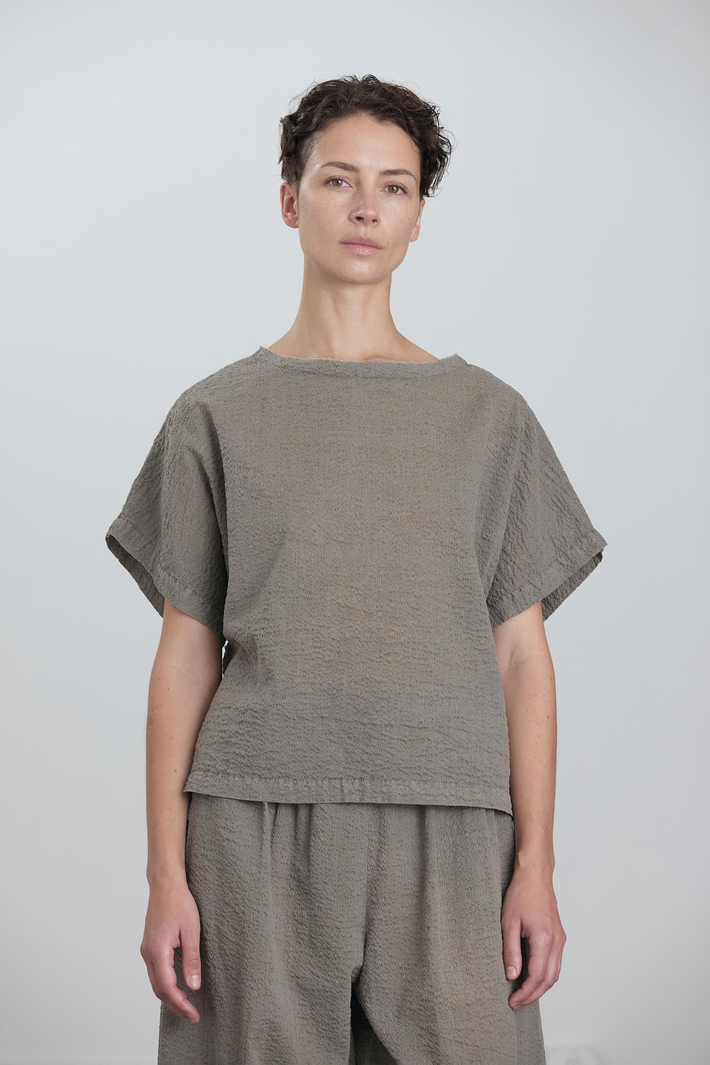 BOXED TOP / P. GREY