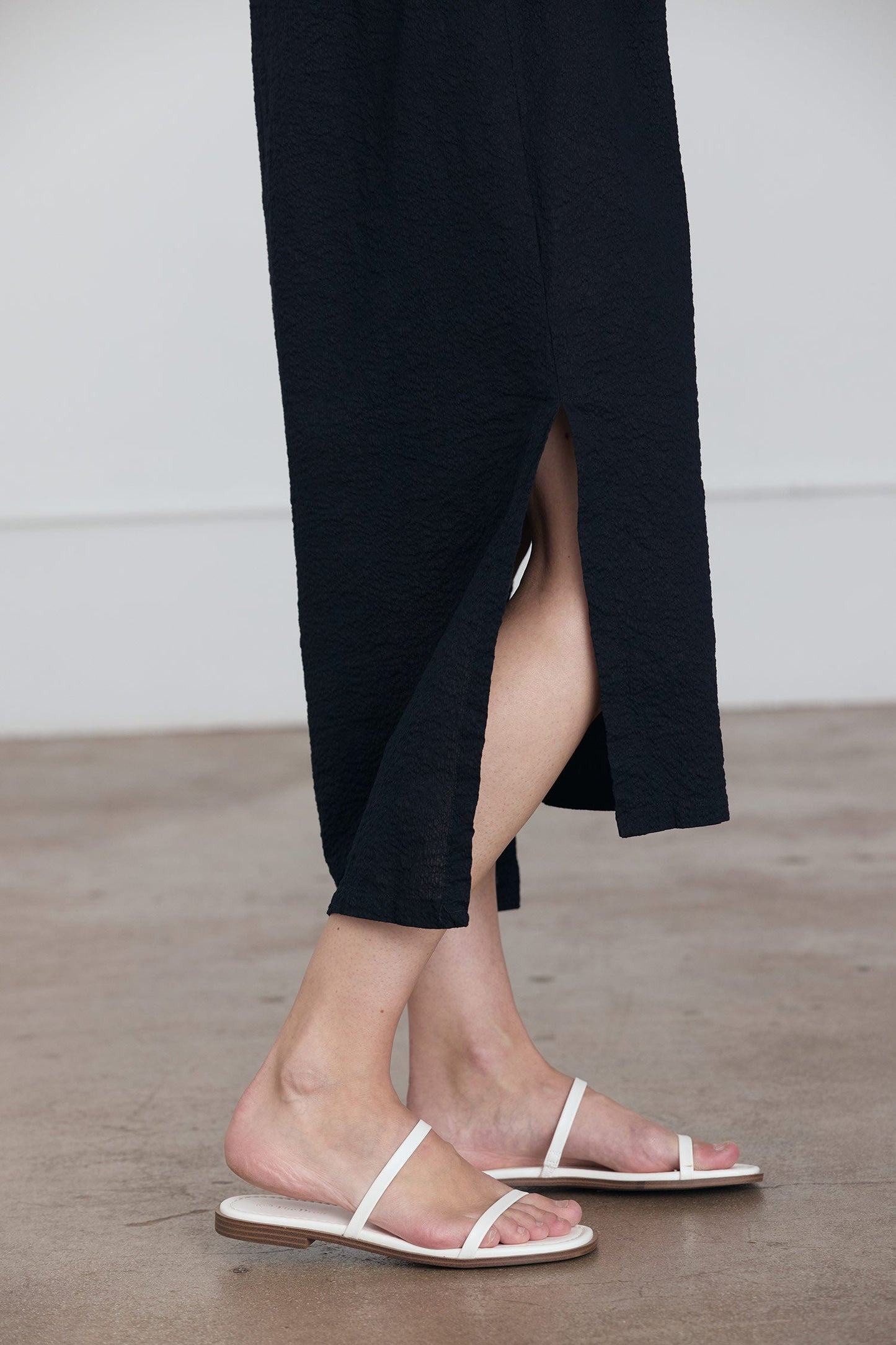 NO SLEEVE DRESS / MIDNIGHT