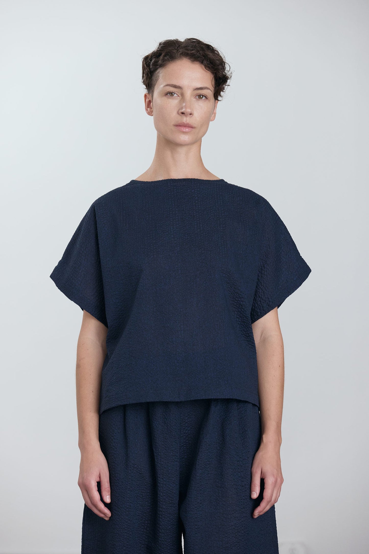 BOXED TOP / NAVY