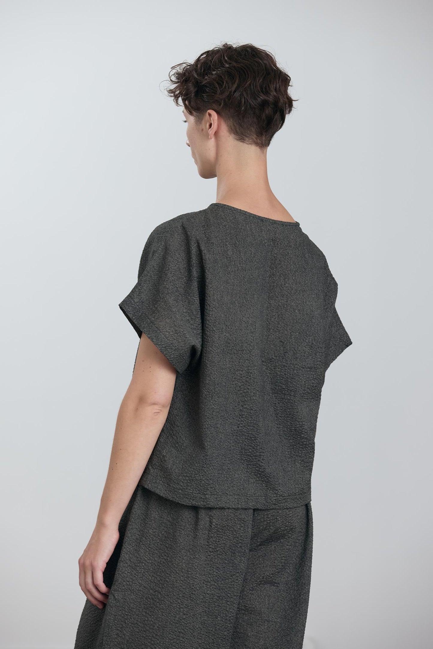 BOXED TOP / STEEL