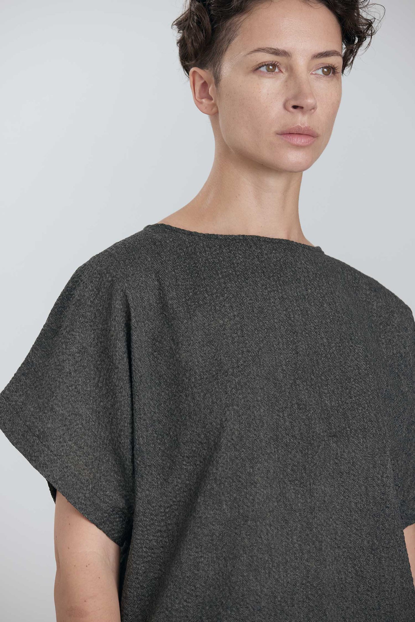 BOXED TOP / STEEL