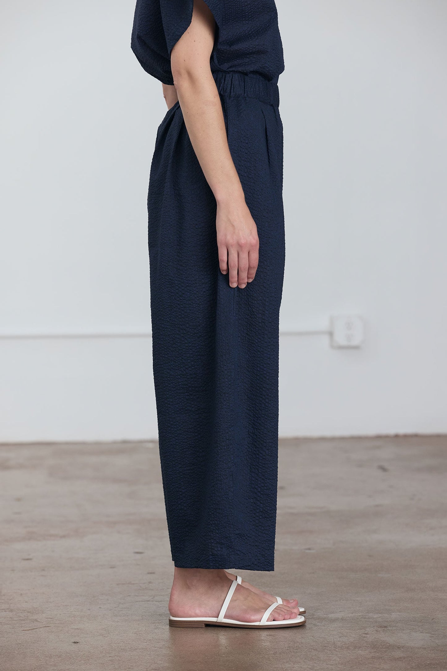 WIDE PANTS / NAVY