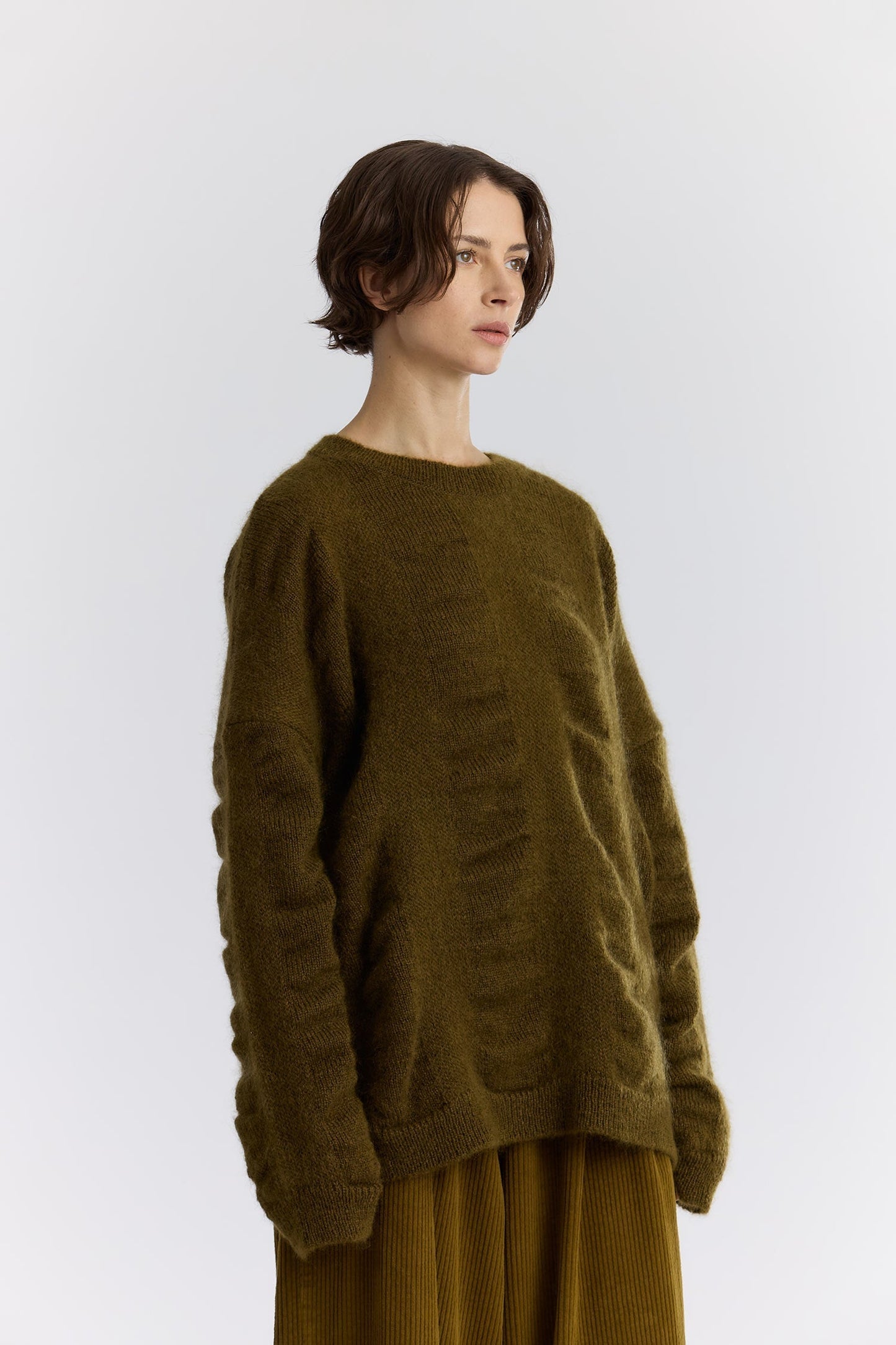 WATERFALL OVERSIZED SWEATER / DK. OLIVE