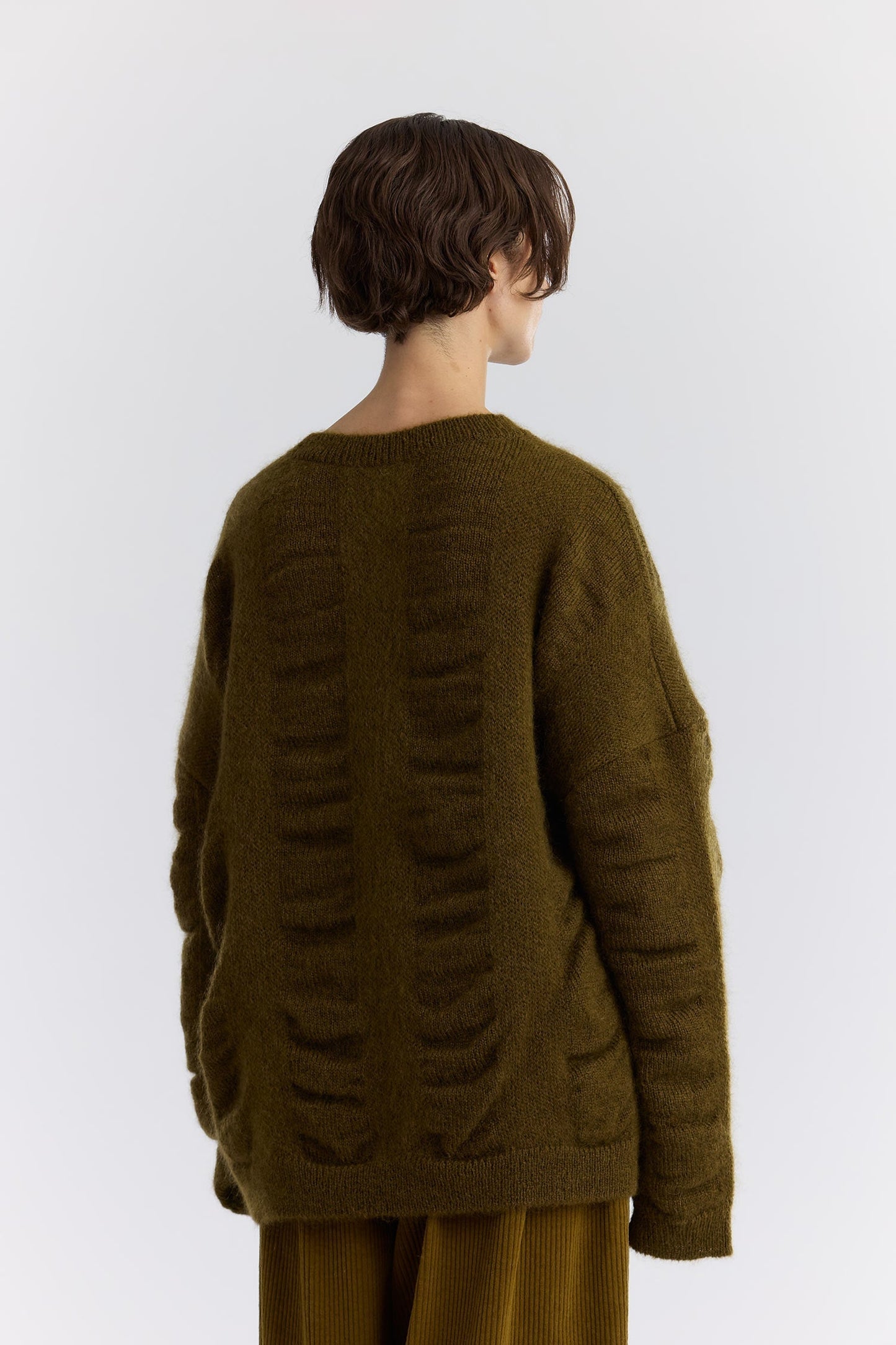 WATERFALL OVERSIZED SWEATER / DK. OLIVE