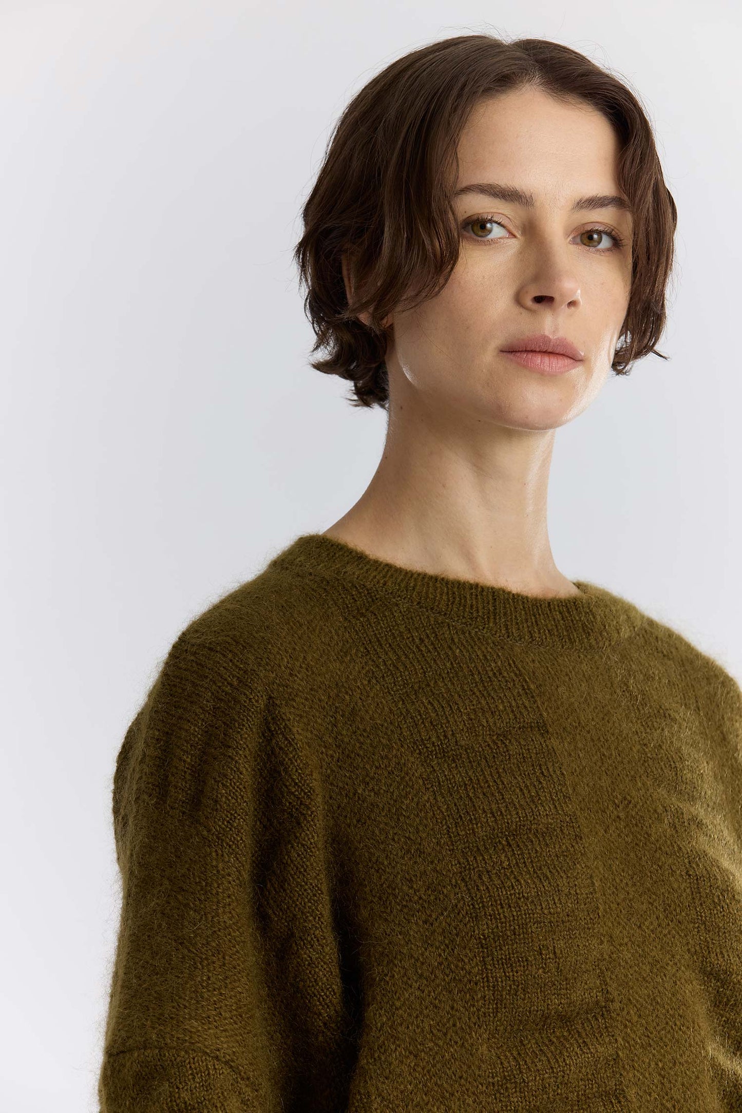 WATERFALL OVERSIZED SWEATER / DK. OLIVE