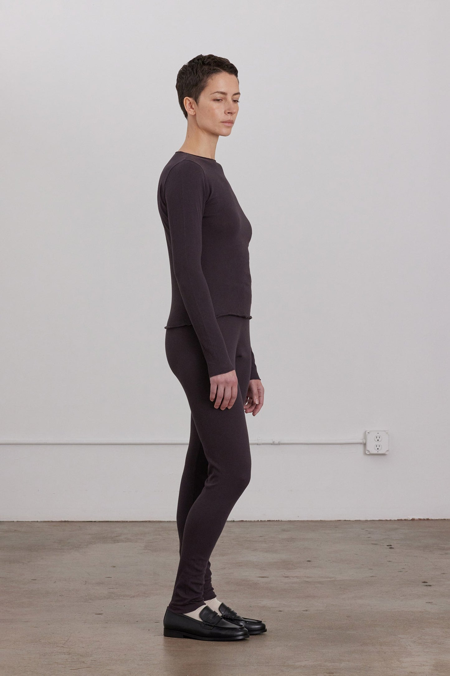 LEGGINGS / DK. PLUM