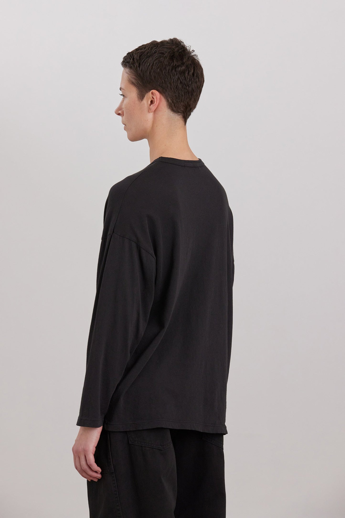 ORGANIC COTTON LOOSE FIT LONG SLEEVE / BLACK