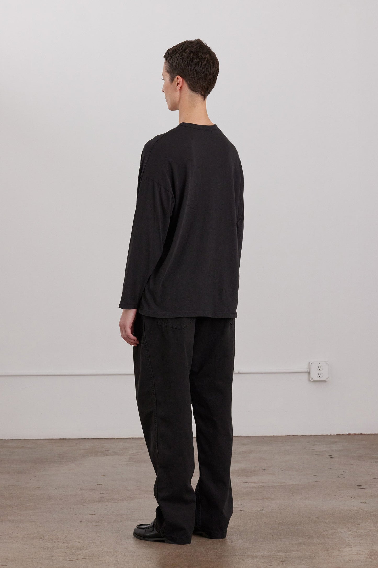 ORGANIC COTTON LOOSE FIT LONG SLEEVE / BLACK