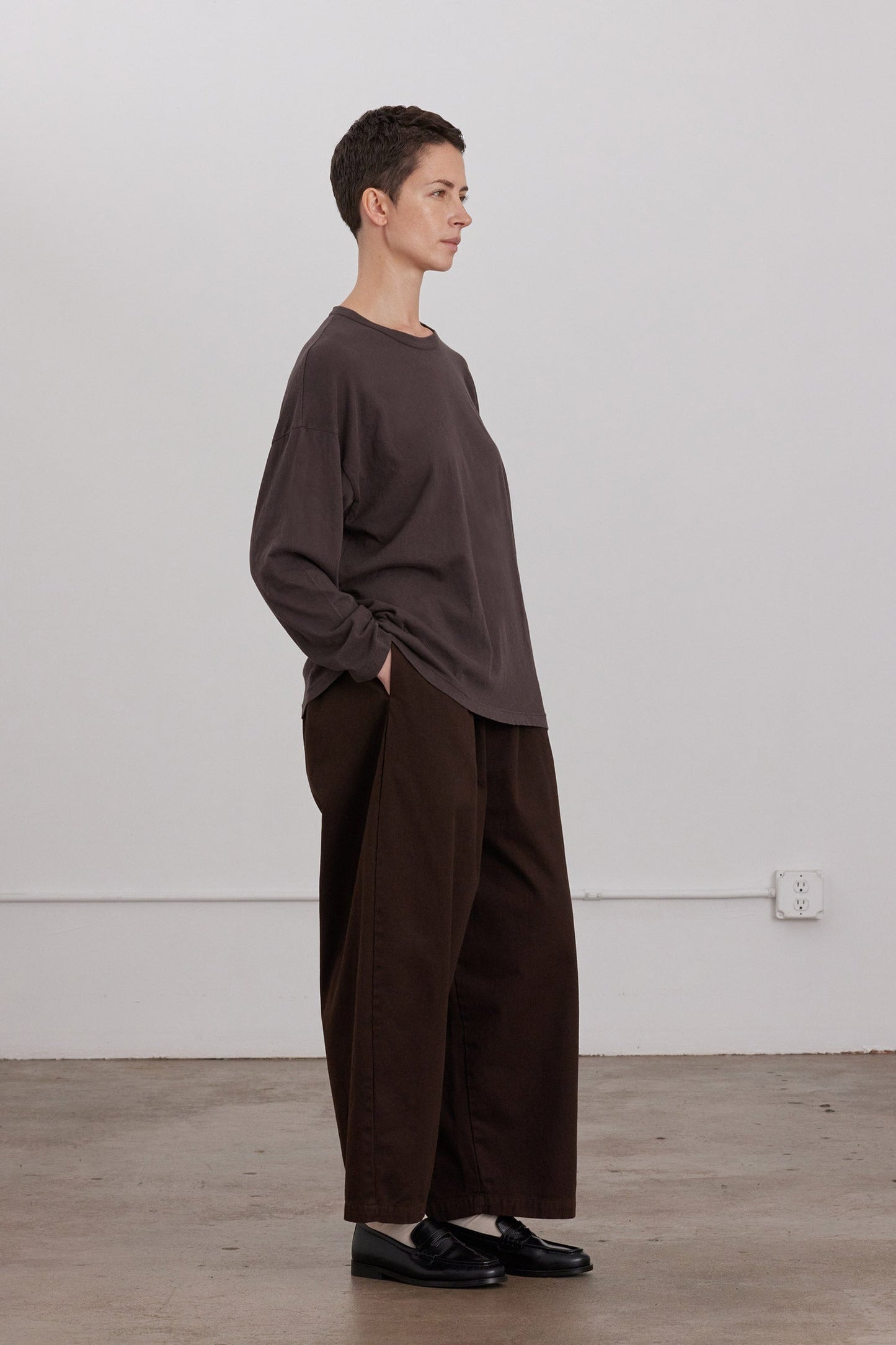 ORGANIC COTTON LOOSE FIT LONG SLEEVE / DK. CACAO