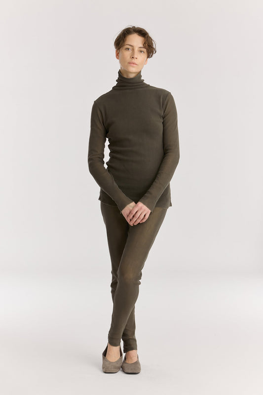 MESH LEGGINGS / SLATE
Elasticized waistband
100% cotton mesh
Cold machine or hand wash, tumble dry low in a mesh bag or dry flat, no bleach
Style Number: MC-LG05
Regular fit
MADE IN USA