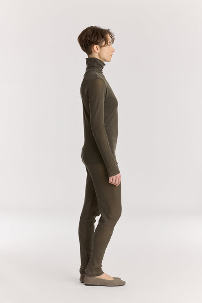 MESH LEGGINGS / SLATE
Elasticized waistband
100% cotton mesh
Cold machine or hand wash, tumble dry low in a mesh bag or dry flat, no bleach
Style Number: MC-LG05
Regular fit
MADE IN USA