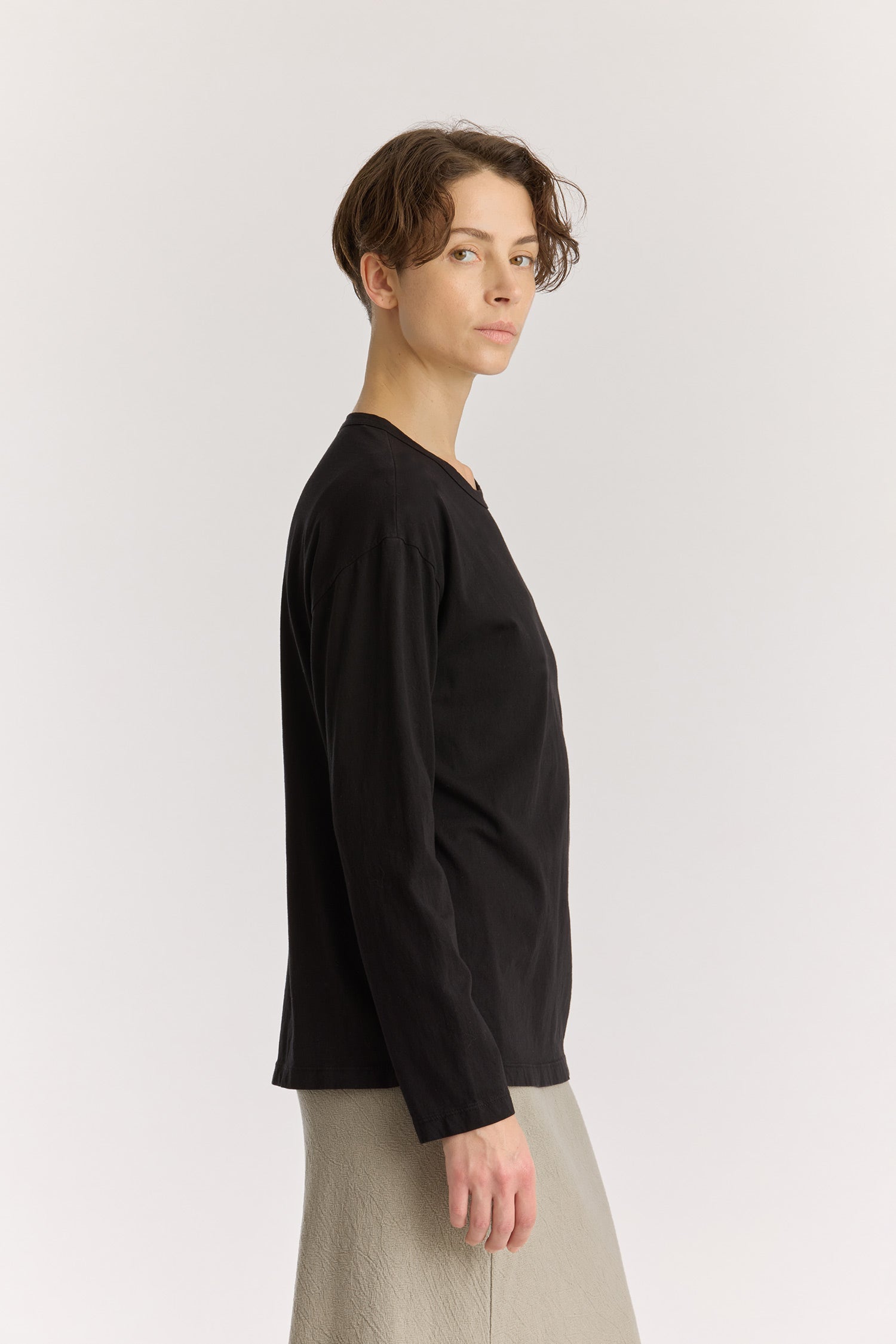 Regular Long Sleeve Tee / Black
Basic crew neck
Regular silhouette
Soft fabric
100% Organic cotton jersey
Cold machine or hand wash, tumble dry low or dry flat, no bleach
Style Number: OC-RST25
Regular fit
Made in USA
