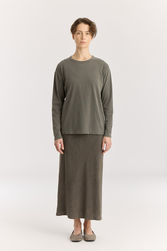 Regular Long Sleeve Tee / Slate
Basic crew neck
Regular silhouette
Soft fabric
100% Organic cotton jersey
Cold machine or hand wash, tumble dry low or dry flat, no bleach
Style Number: OC-RST25
Regular fit
Made in USA