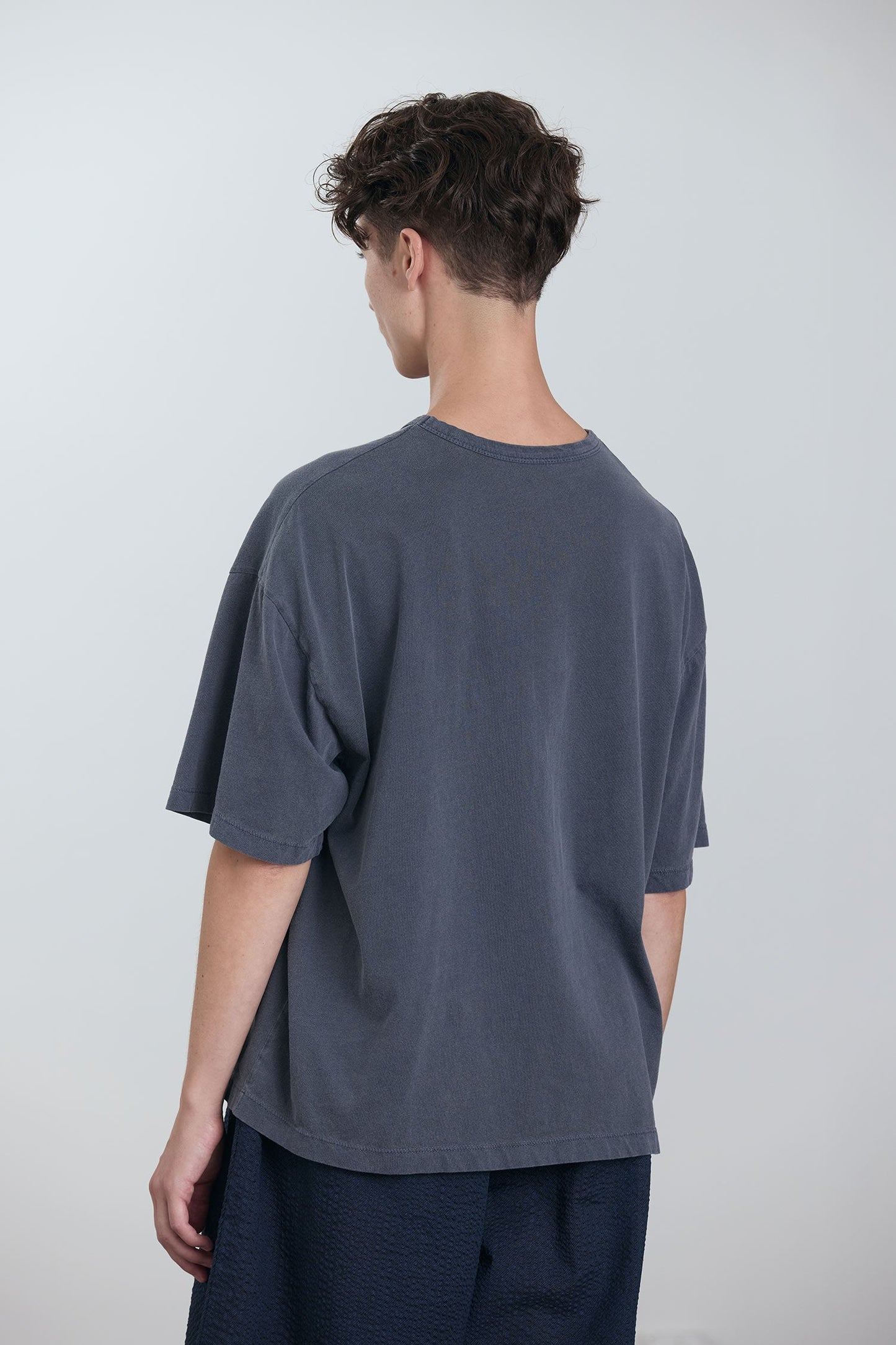 ORGANIC COTTON WIDE SHORT SLEEVE TEE / INDIGO