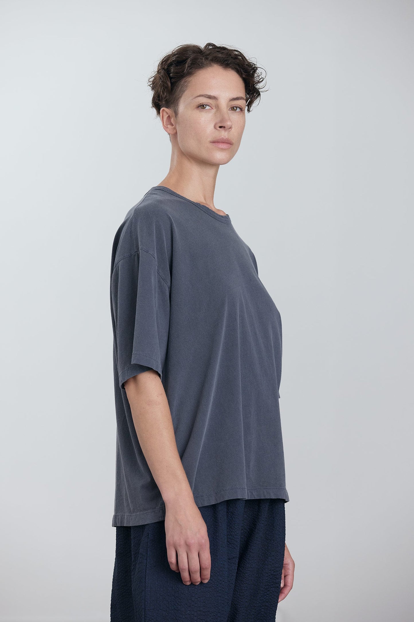ORGANIC COTTON WIDE SHORT SLEEVE TEE / INDIGO
