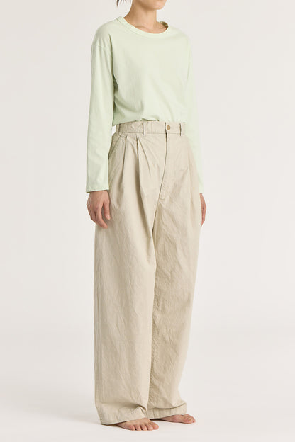 HIGH WAISTED CRINKLED WIDE TROUSERS / STONE