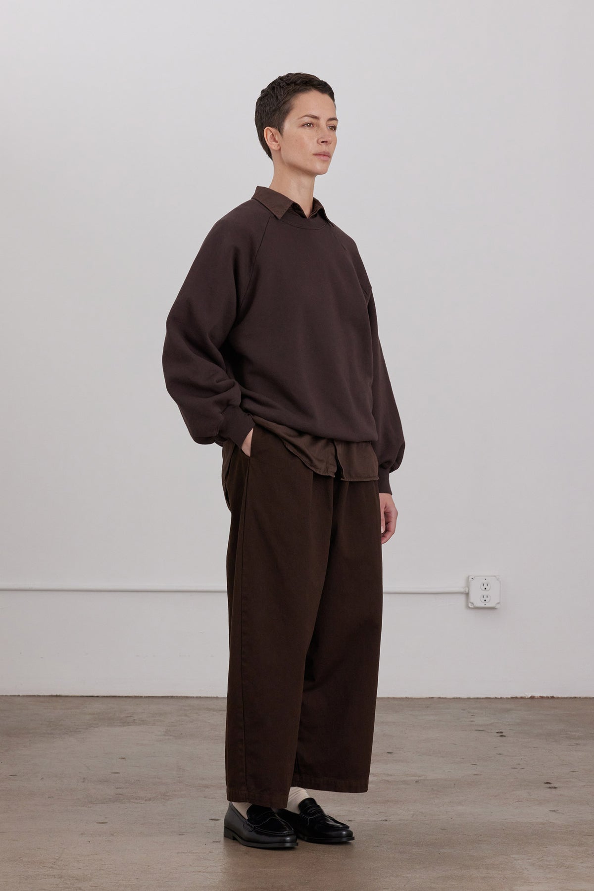 ORGANIC COTTON CASHMERE RAGLAN SWEATSHIRT / DK.CACAO