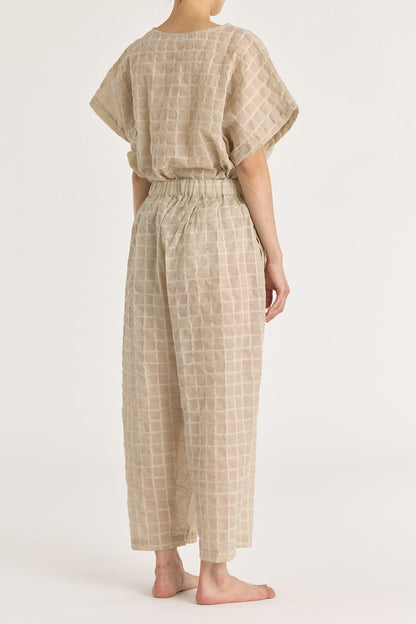 RIPPLE FINISH WIDE PANTS / BEIGE