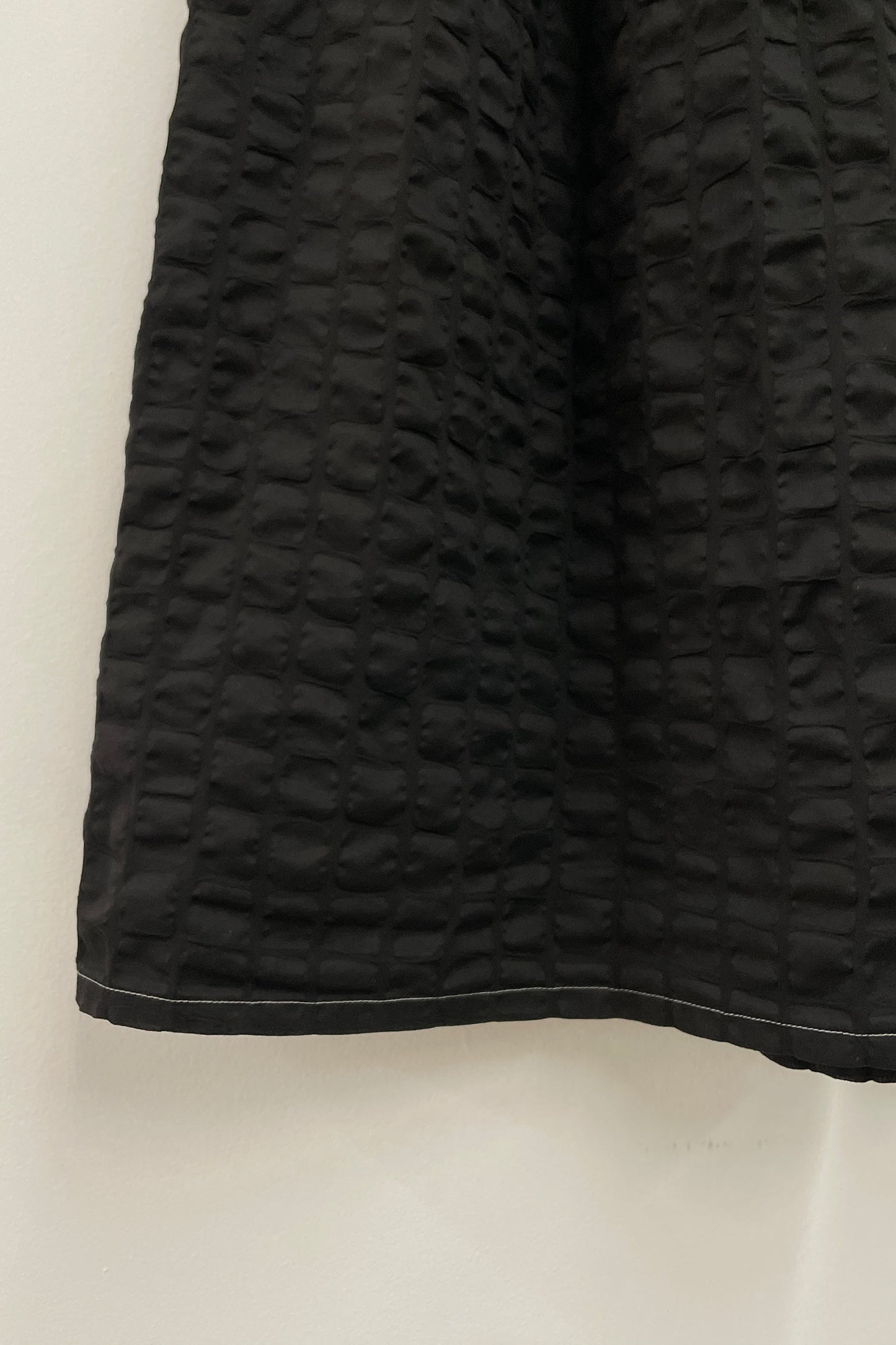 RIPPLE FINISH SKIRT / BLACK / RC-SK19 (CONTRASTED STITCHES)
