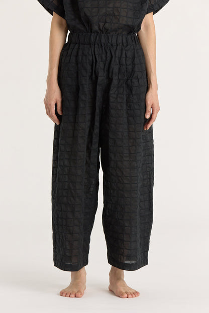 RIPPLE FINISH WIDE PANTS / BLACK